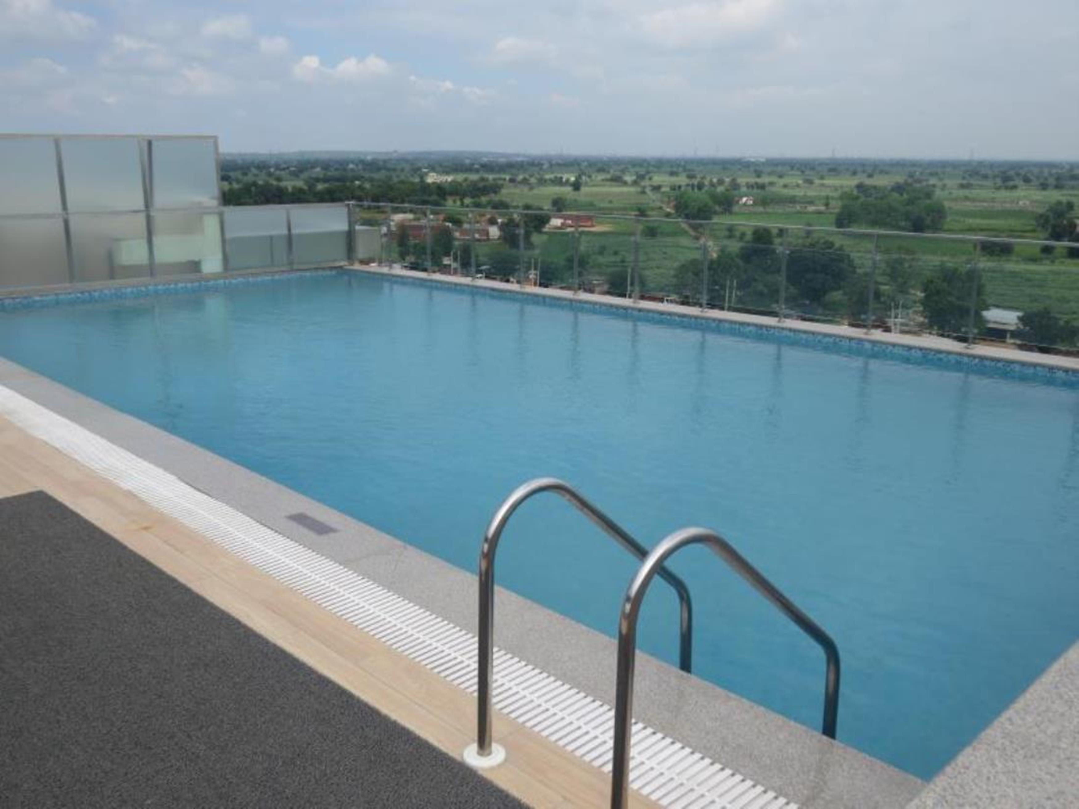 Park Inn By Radisson Gurgaon Bilaspur Manesar Exterior photo