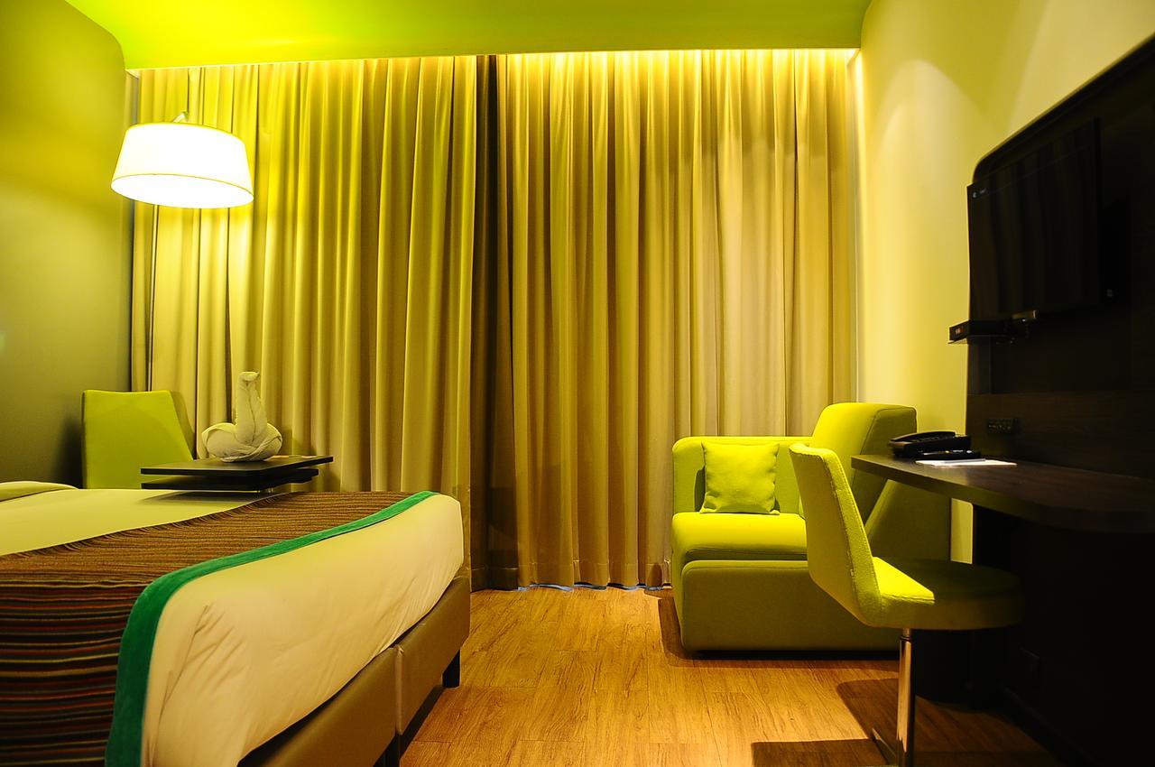 Park Inn By Radisson Gurgaon Bilaspur Manesar Exterior photo