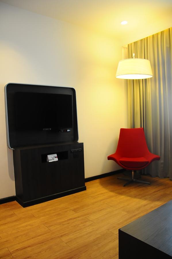 Park Inn By Radisson Gurgaon Bilaspur Manesar Exterior photo