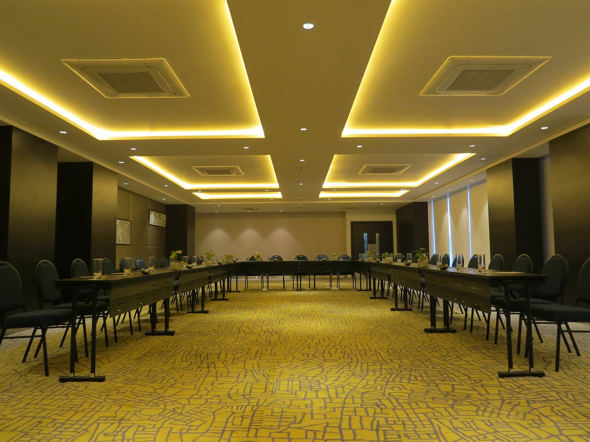 Park Inn By Radisson Gurgaon Bilaspur Manesar Exterior photo