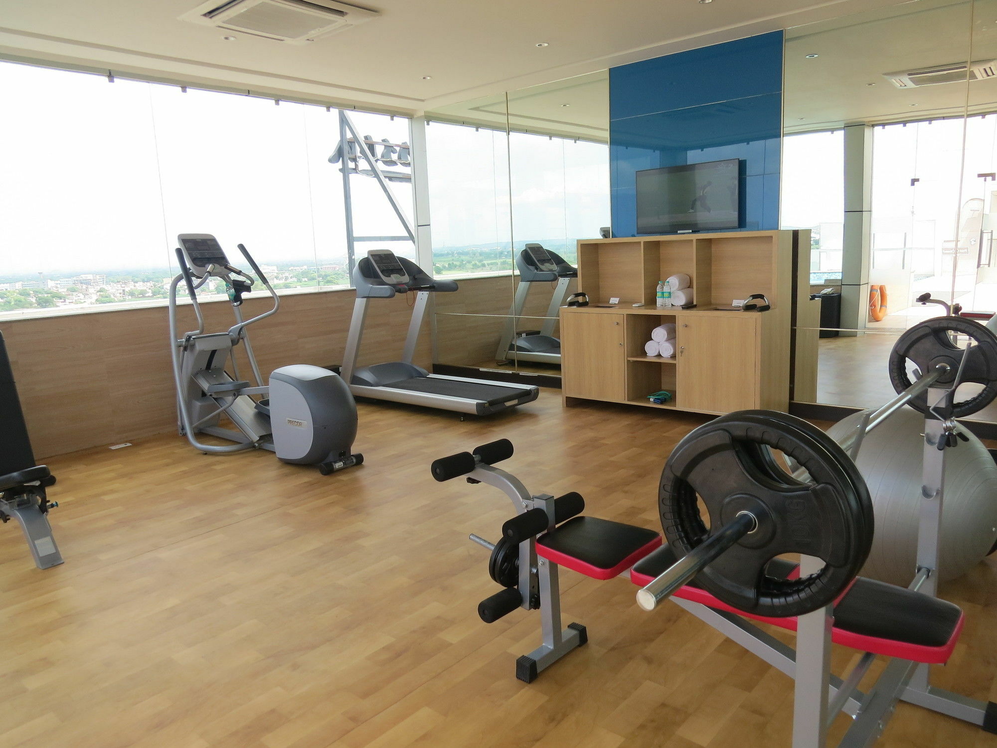 Park Inn By Radisson Gurgaon Bilaspur Manesar Exterior photo